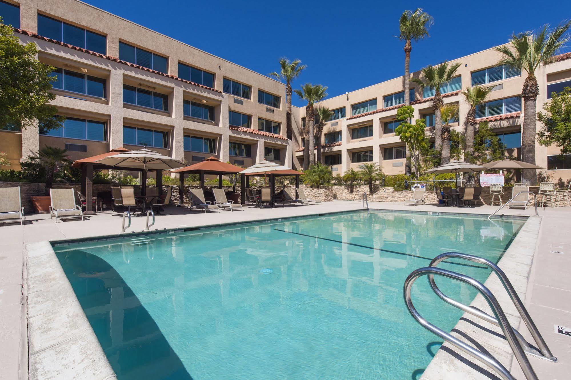 Grand Vista Hotel Simi Valley Exterior foto