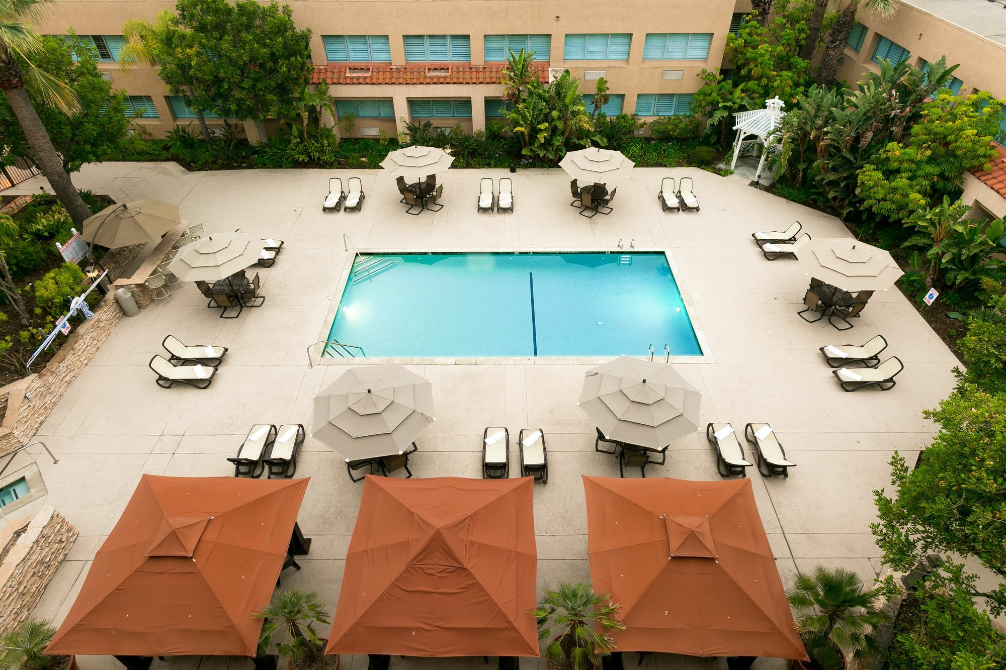 Grand Vista Hotel Simi Valley Exterior foto